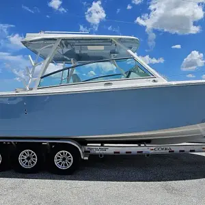 2024 Cobia Boats 330 Dc