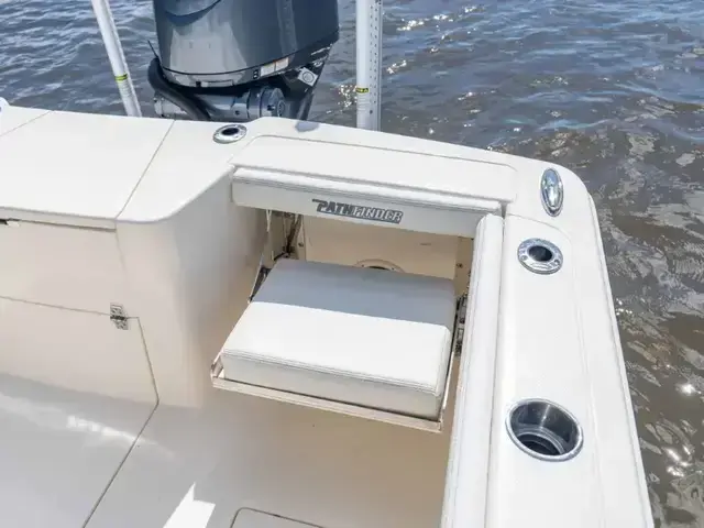 Pathfinder Boats 2400 Open