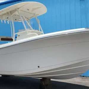 2024 Cobia Boats 220CC