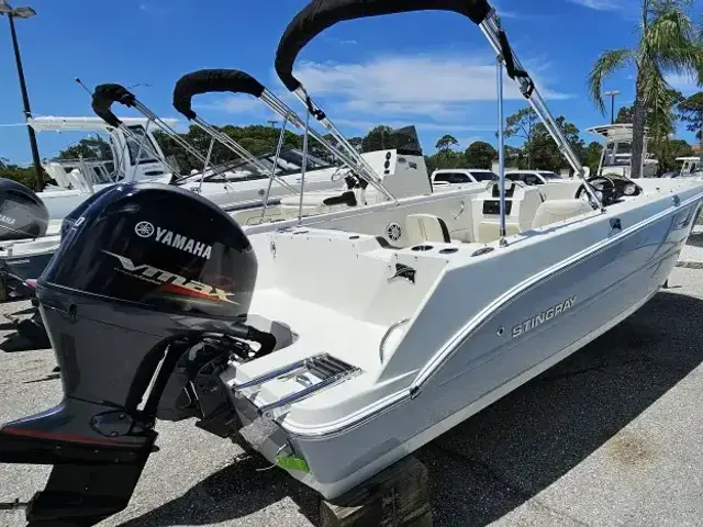 Stingray Boats 172Sc