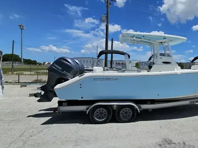 Cobia Boats 240 CC