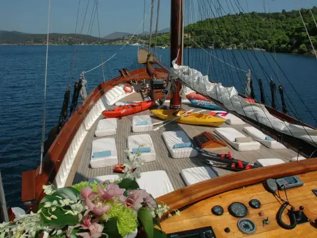 wooden Yawl Motor Sailer 38m.