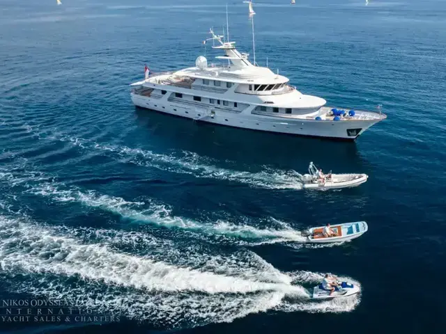 Feadship Custom