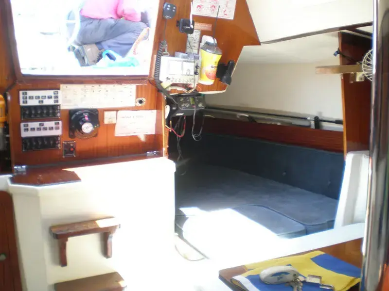 1993 Atlantic 32