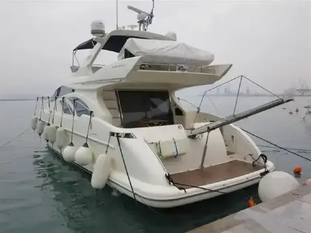 Azimut 55