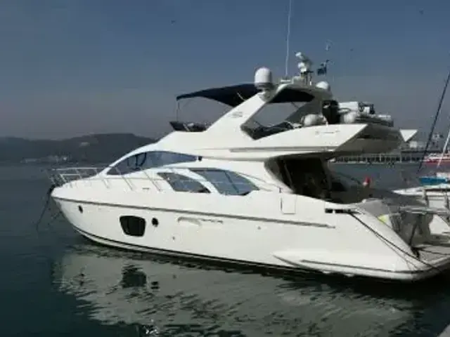 Azimut 55