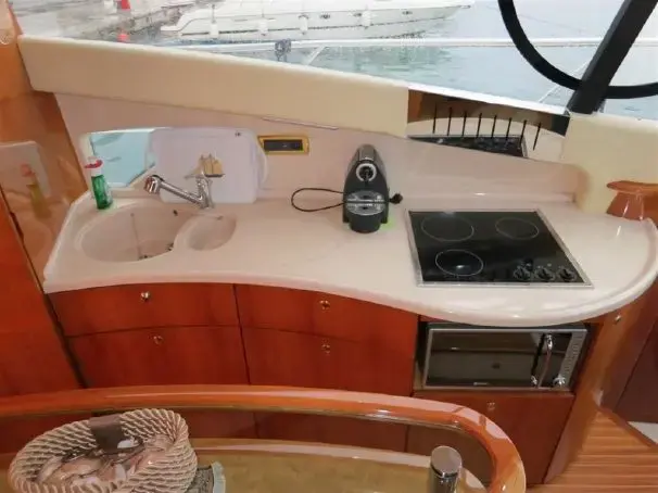 2007 Azimut 55