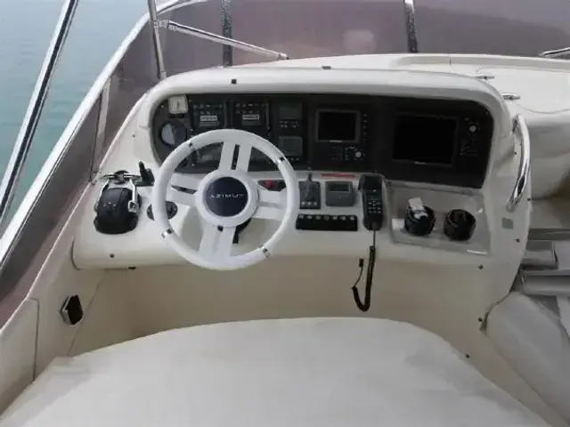 Azimut 55