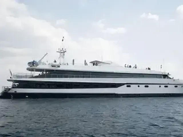 Mini Cruise Ship 177ft.