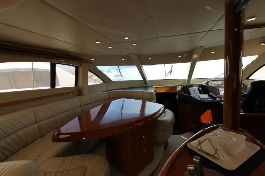 2000 Sunseeker manhattan 74