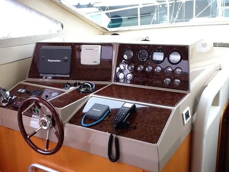 1991 Ferretti altura 58