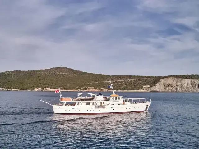 Camper & Nicholson 31m Displacement motor yacht