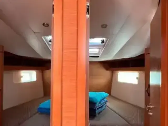 Jeanneau Yachts 54