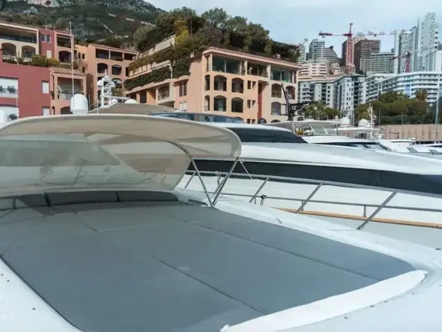 Mangusta 108