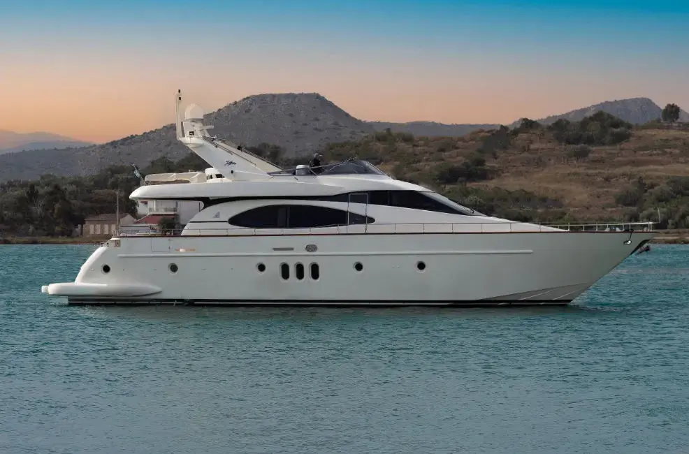 2003 Azimut 74 solar