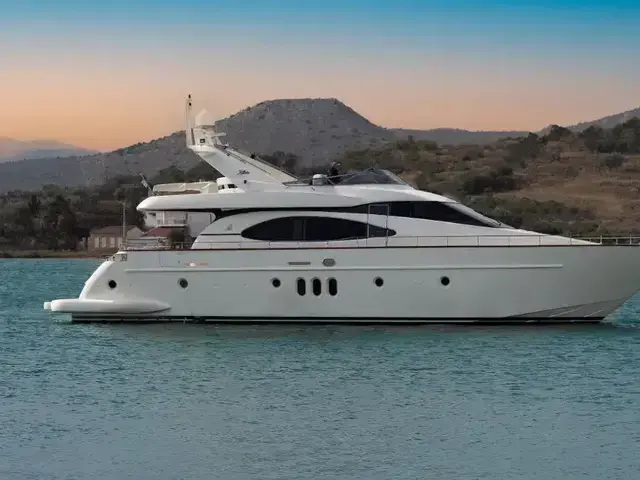 Azimut 74 Solar