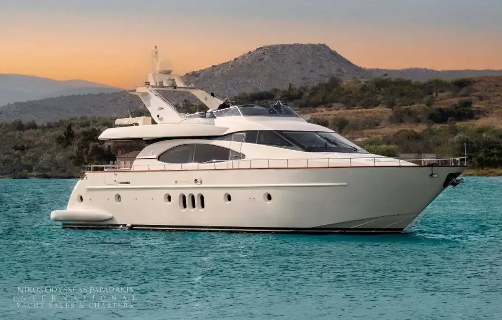 2003 Azimut 74 solar