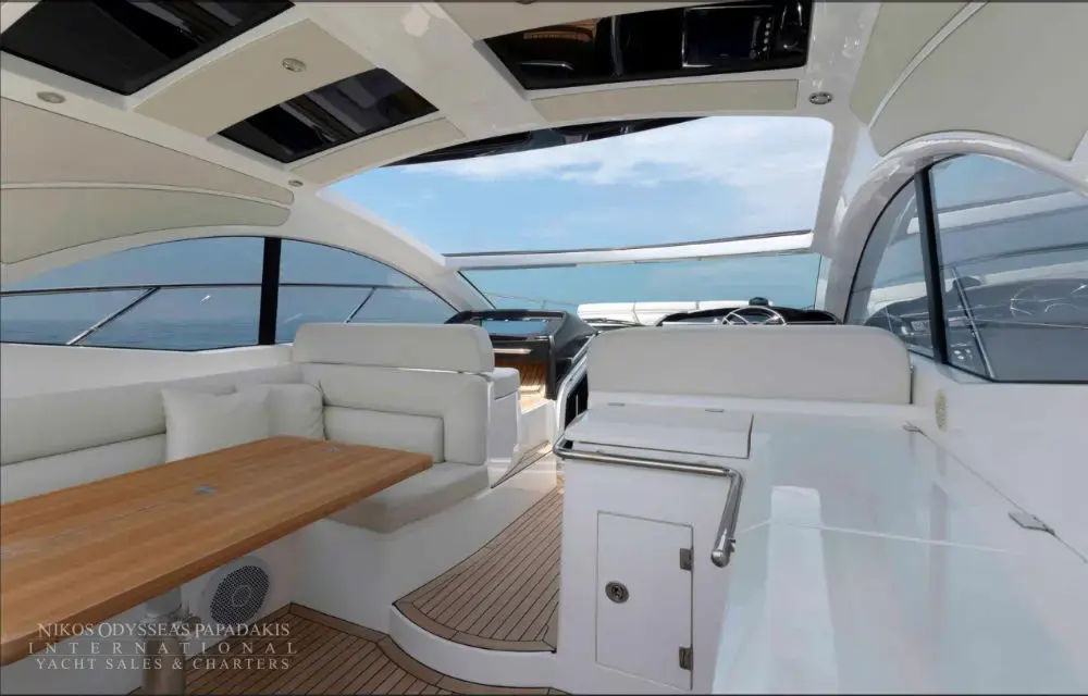 2017 Sunseeker sun remo 52