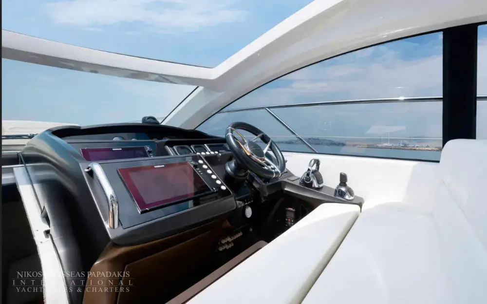 2017 Sunseeker sun remo 52