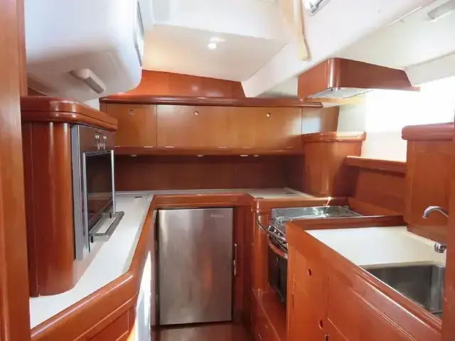 Beneteau Oceanis 57