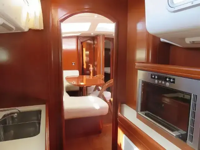 Beneteau Oceanis 57