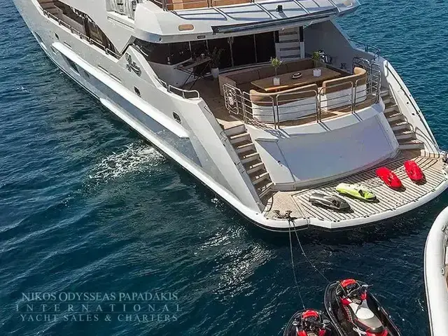 Sunseeker 40 M Yacht