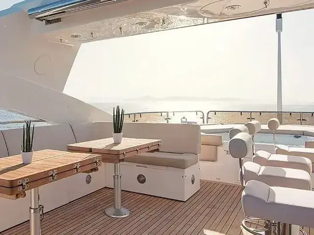 Sunseeker 40 M Yacht