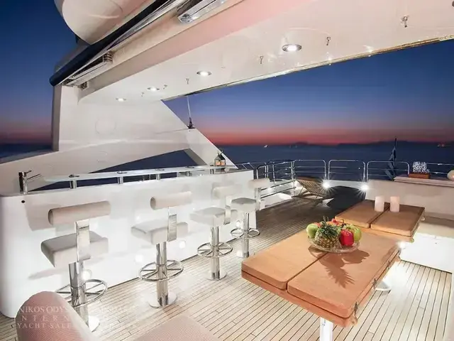 Sunseeker 40 M Yacht