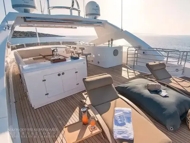 Sunseeker 40 M Yacht