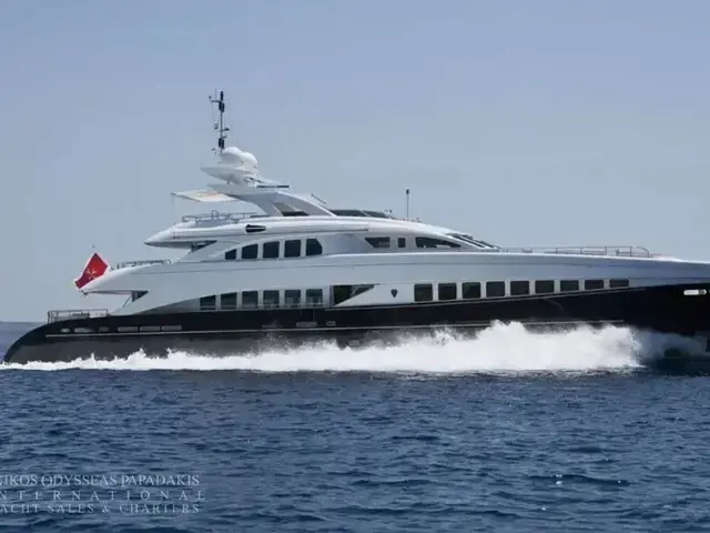 Heesen 44.17m.