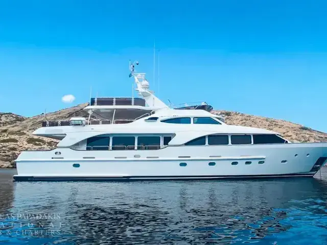 Benetti Tradition 100