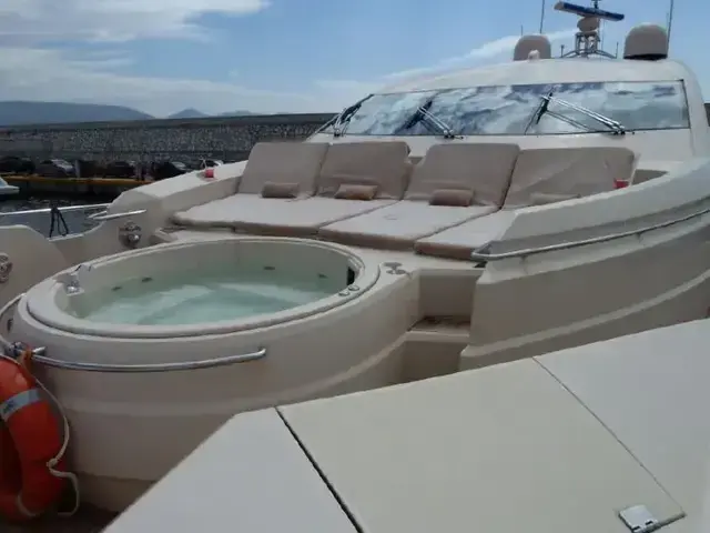 Sunseeker Predator 108