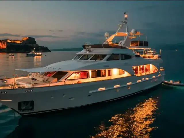 Benetti Tradition 100