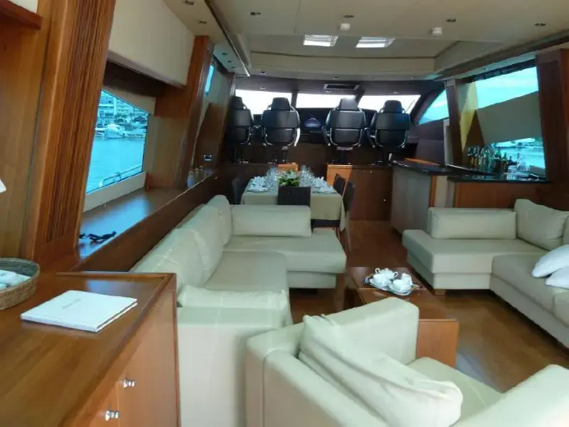 2008 Sunseeker predator 108