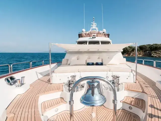 Benetti Tradition 100