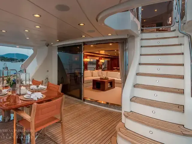 Benetti Tradition 100