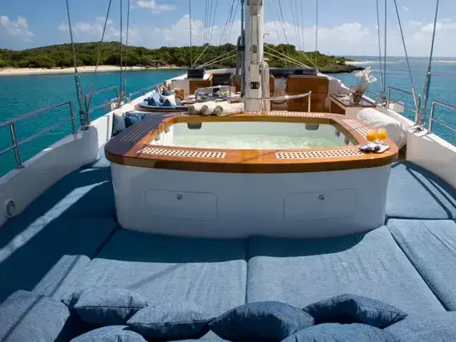 Perini Navi 152ft.