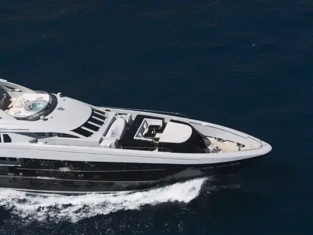 Heesen 4400