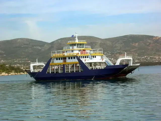 DOUBLE-ENDED Ro - Pax Ferry