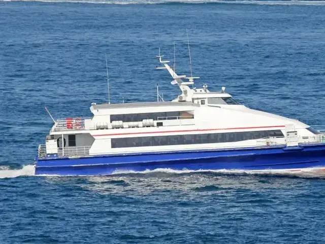 Passenger Catamaran 35m.