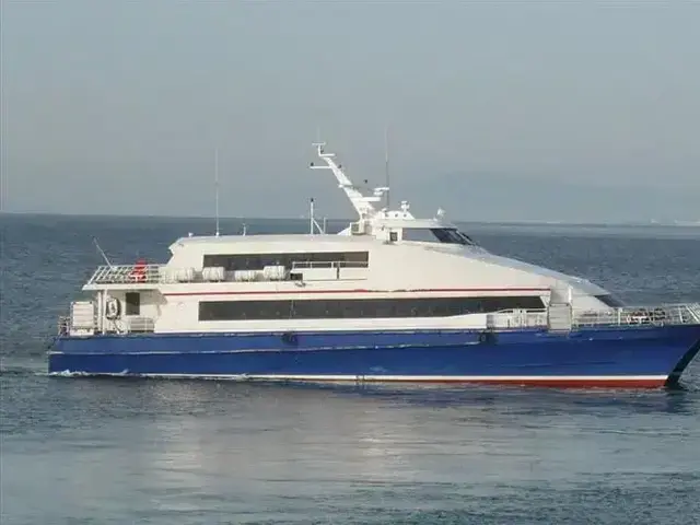 Passenger Catamaran 35m.