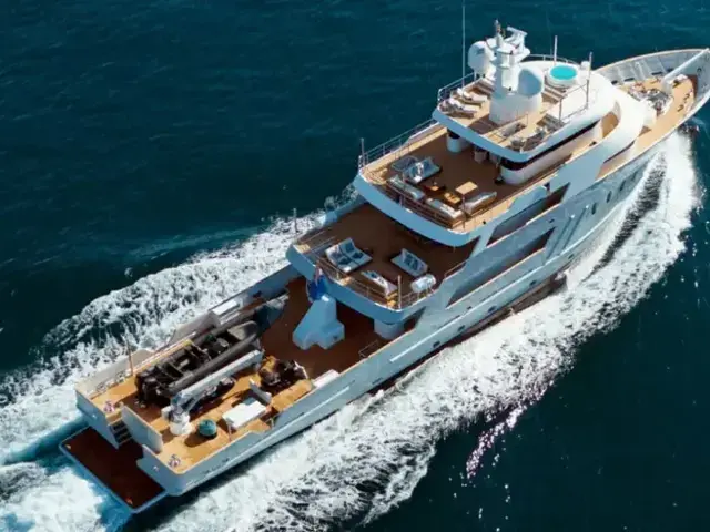 Lusben Benetti 51m