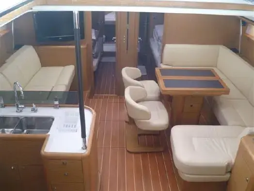 2010 Jeanneau sun odyssey 57