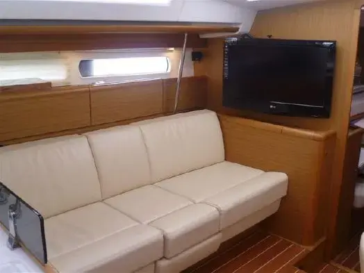 2010 Jeanneau sun odyssey 57