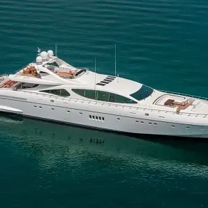 2007 Mangusta 165