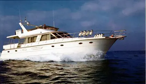 1990 President 60s flybridge