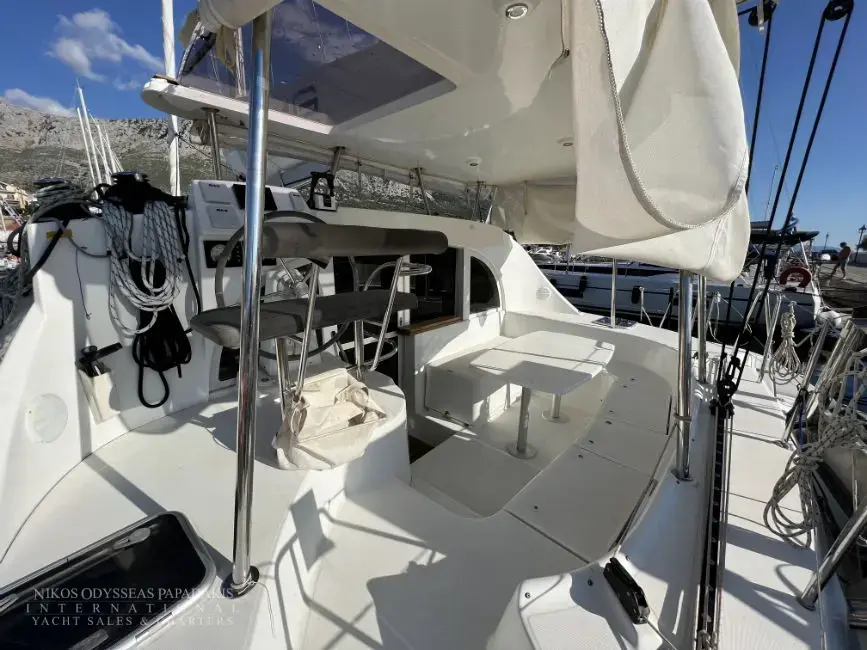 2015 Lagoon 380 s2 - sold