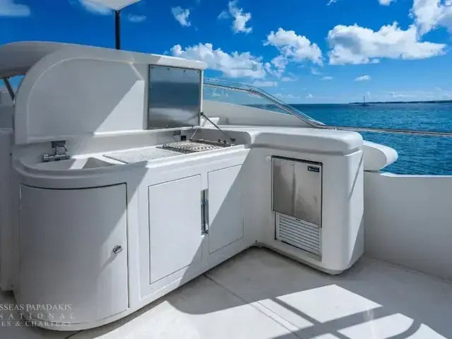 Ferretti Yachts Custom Line 94