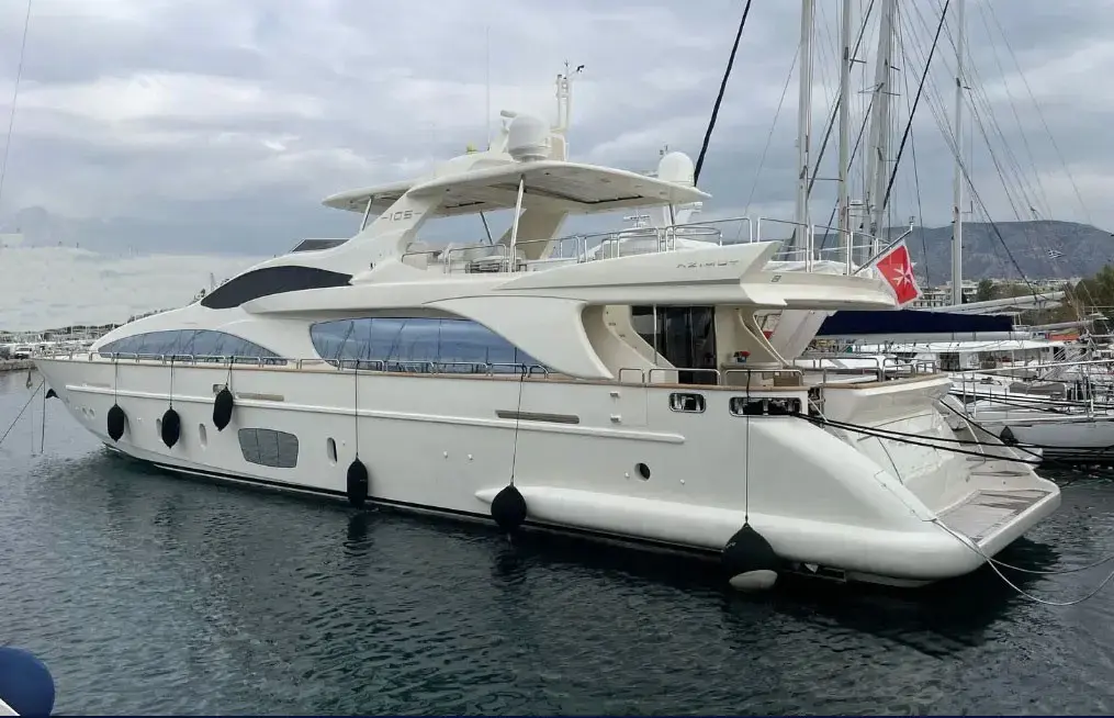 2008 Azimut 105