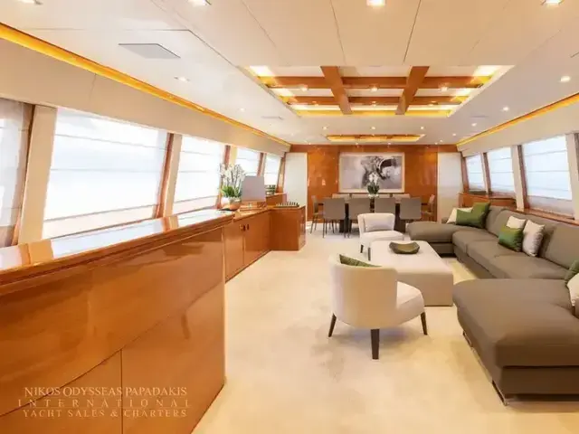 Couach Yachts France Couach 3700 Fly